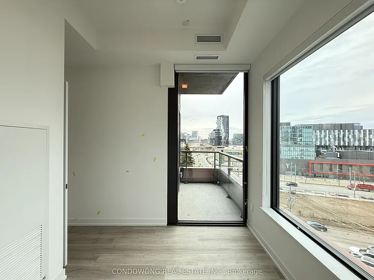 28 Eastern Ave #613 — Photo 9