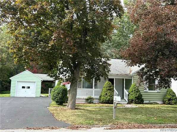 205 Vine St, Batavia, NY 14020