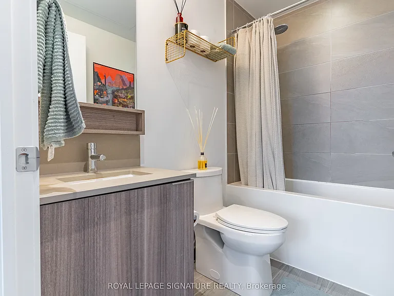 898 Portage Pkwy #5903 — Photo 15