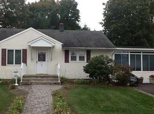 5 Burnham Rd, East Brunswick, NJ 08816