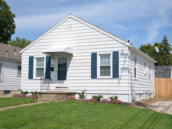 4th image of 2884 Hiawatha St