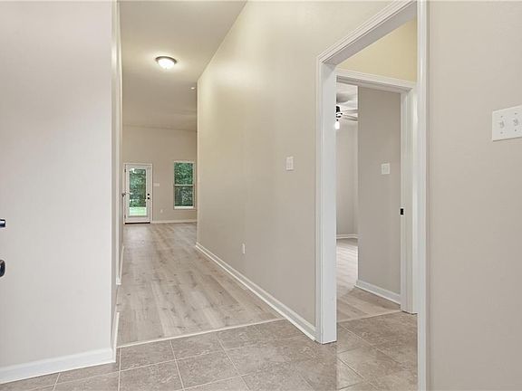 3rd image of 108 Meadow Spring Pl