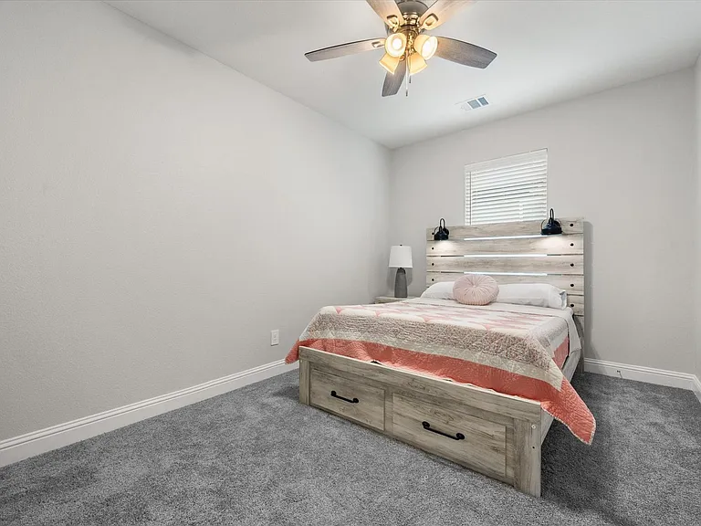 2355 Spring Park Blvd — Photo 31