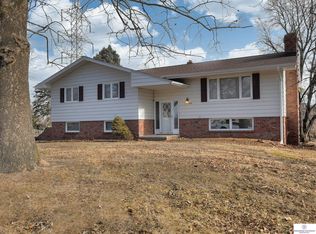 807 Grey Fawn Dr, Omaha, NE 68154