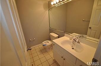 5th image of 449 Colony Woods Dr