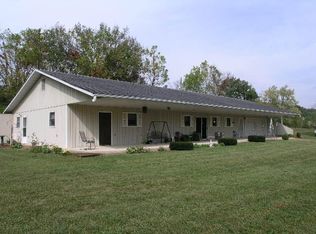 9102 13th Rd, Mountain Grove, MO 65711