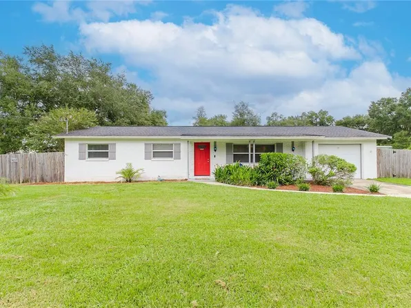 13804 Meadow Oaks Dr, Dover, FL 33527