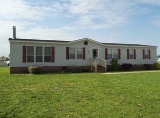 721 Oak Stump Rd, Elizabeth City, NC 27909