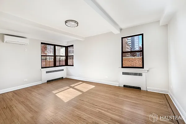 Rented by Halstead Real Estate | media 19