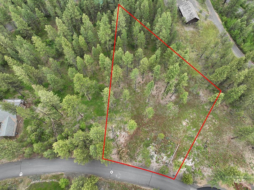 1st image of B1-L18 Syringa Dr