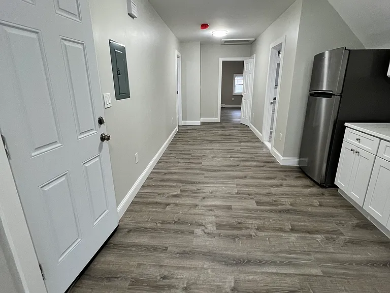 15 Quincefield St #3 — Photo 4