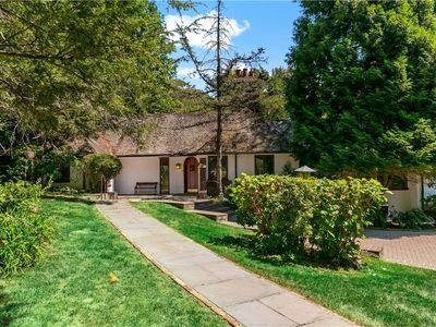 807 Old Sleepy Hollow Road, Scarborough, NY, 10510