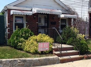 1432 149th St, Whitestone, NY 11357