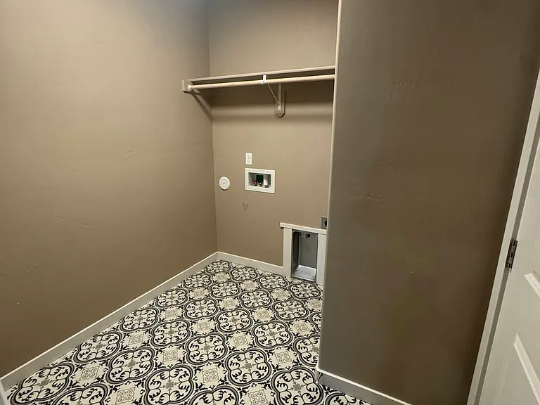 18551 White Rose Pl — Photo 8