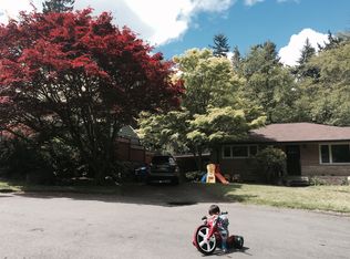 9303 Forest Ct SW, Seattle, WA 98136