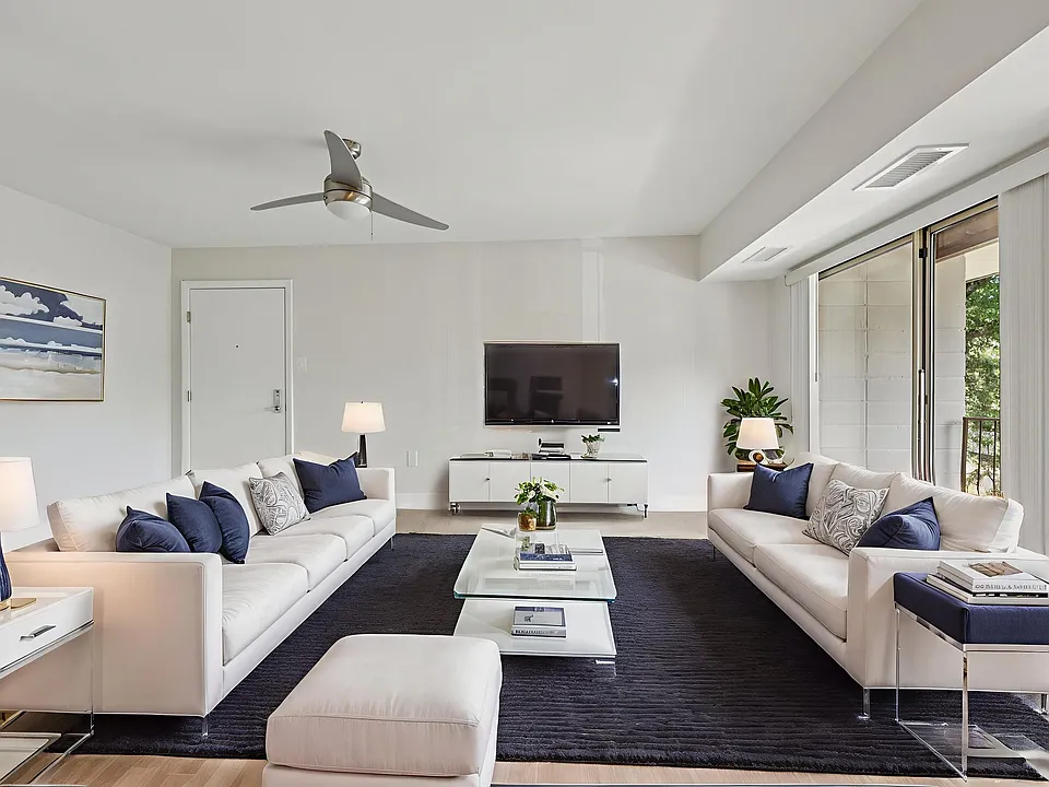 Lafayette Apartments