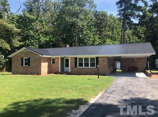 164 Lees Chapel Church Rd, Dunn, NC 28334