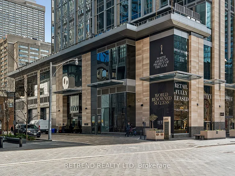 11 Yorkville Ave #5709 — Photo 3