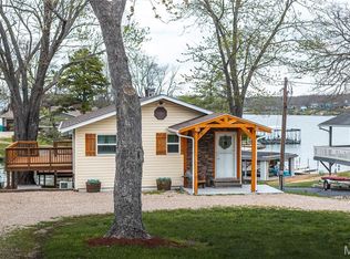 1642 Lakeshore Dr, Cuba, MO