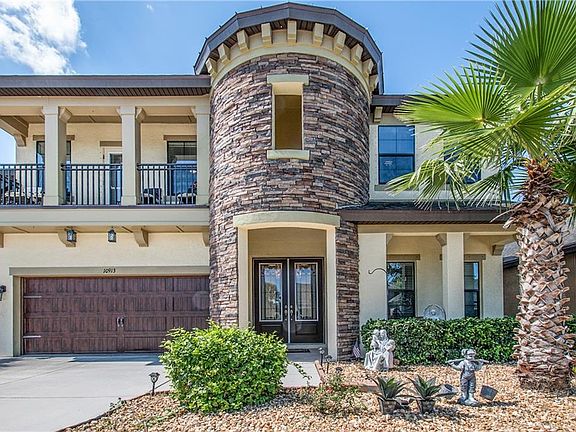 2nd image of 10913 Charmwood Dr