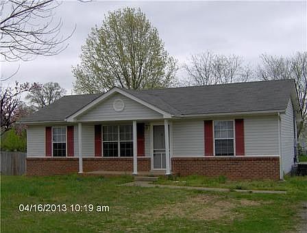 1st image of 3423 Oak Lawn Dr