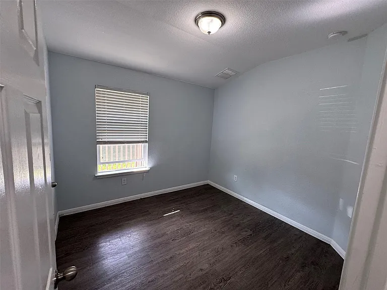 1520 Portchester Castle Path — Photo 16
