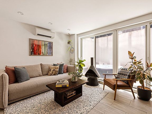 5th image of 316 Carroll St APT 1
