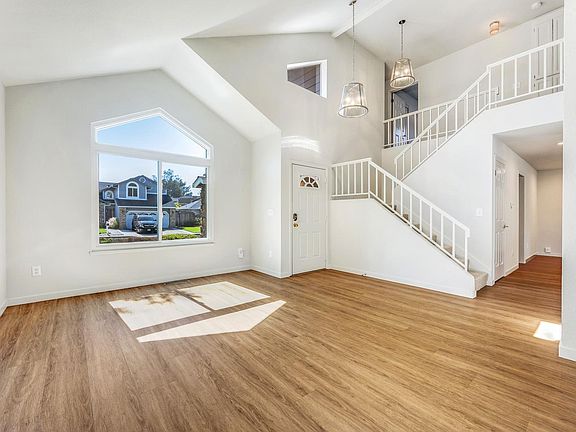 4th image of 120 Aguirre Way