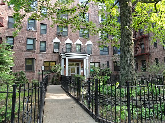 3rd image of 8710 34th Ave APT 6N