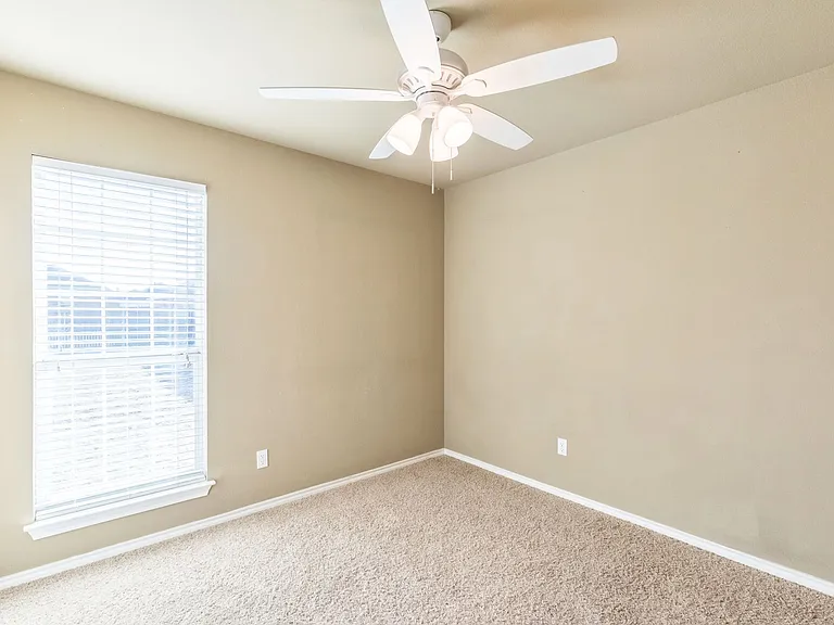 281 Sugarloaf Ave — Photo 22