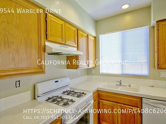 5th image of 39544 Warbler Dr