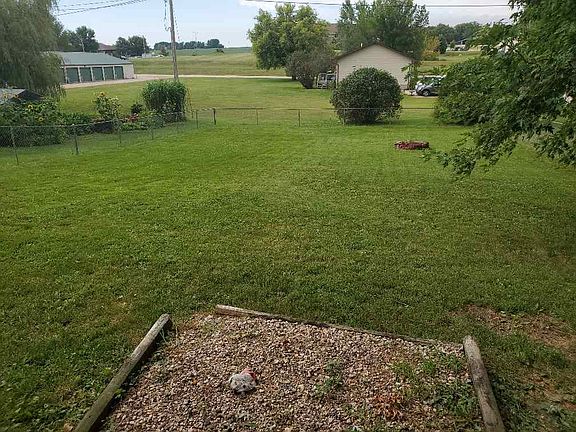 3rd image of 702 Central Ave