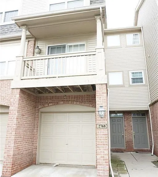2768 Barclay Way — Photo 1