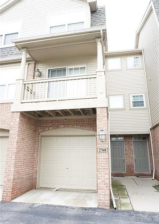 1st image of 2768 Barclay Way