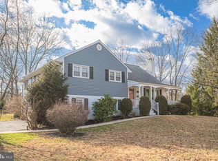 384 Meadowbrook Rd, North Wales, PA 19454