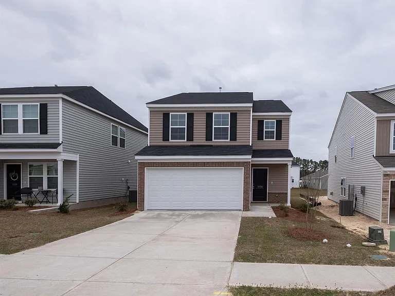 1036 Crescent Corner Dr — Photo 1