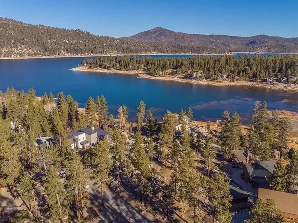831 Cove Dr, Big Bear Lake, CA 92315