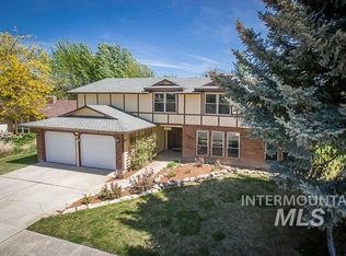 1062 Pebble Beach Way, Eagle, ID 83616