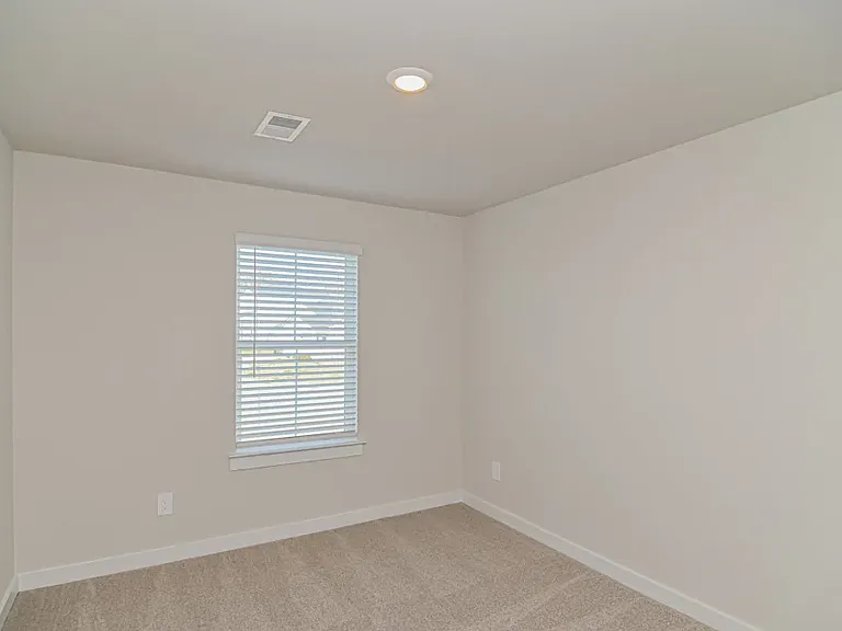 1333 Bluffton Cir — Photo 10
