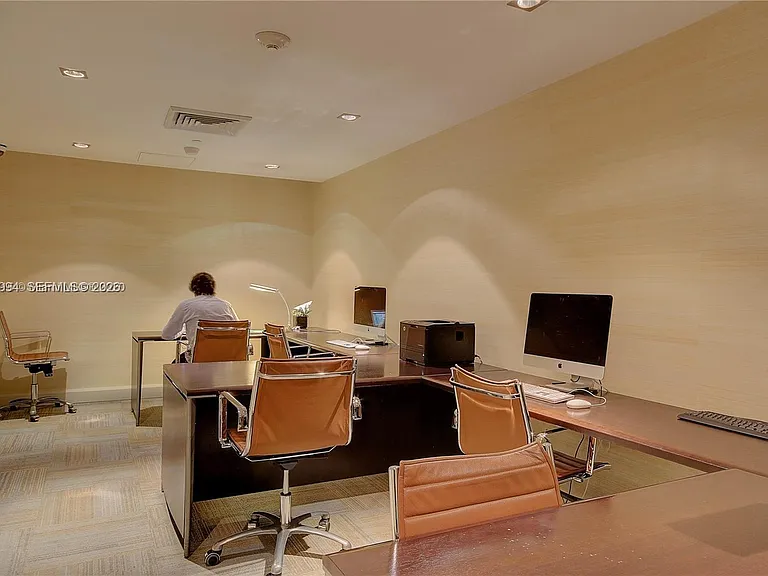 950 Brickell Bay Dr #1911 — Photo 28