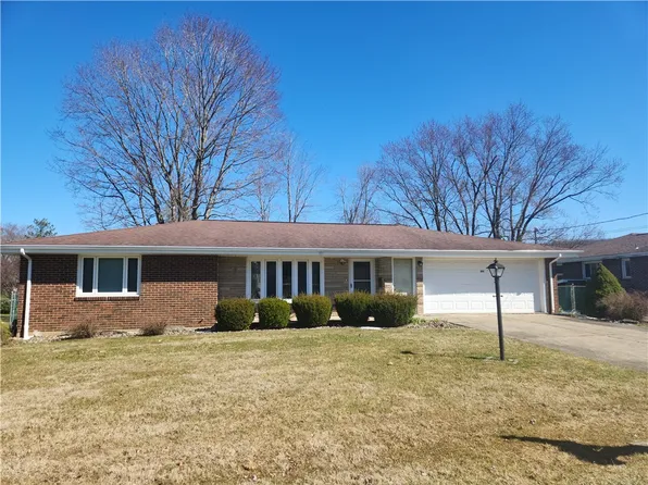 199 Rebecca Ave, Leechburg, PA 15656