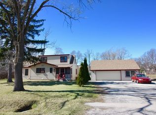 4N180 Mayfair Dr, Bensenville, IL 60106