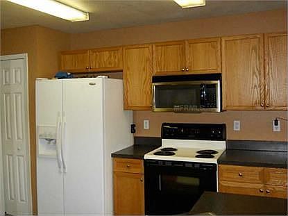 2nd image of 516 Cardinal Dr