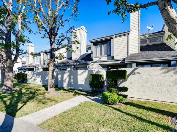 9013 Buckles St, Downey, CA 90241