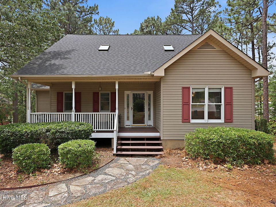 1st image of 340 Clearfield Lane