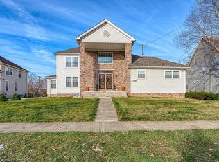 1786 Crawford Rd, Cleveland, OH 44103