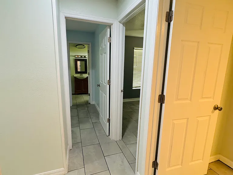 1683 Fricke Ave — Photo 9