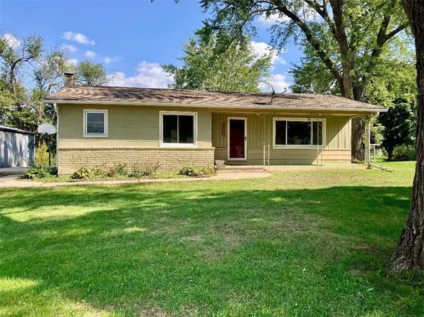 506 N Main St, Braymer, MO 64624