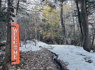 154 Clark Dr, Guilford, VT 05301