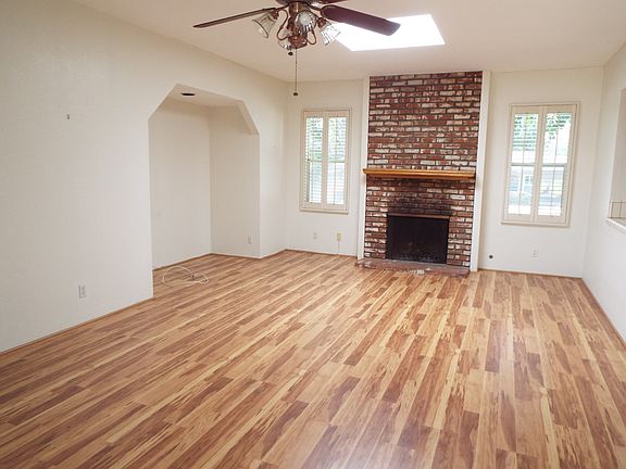 5th image of 222 Lamar Dr